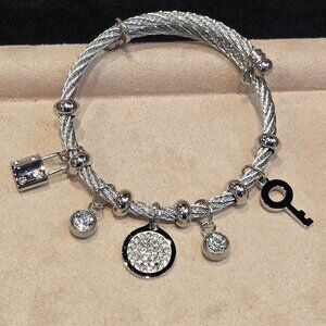 Adjustable  Bracelets Lick and Key🔑Stainless Steel  Zirconia  Candado